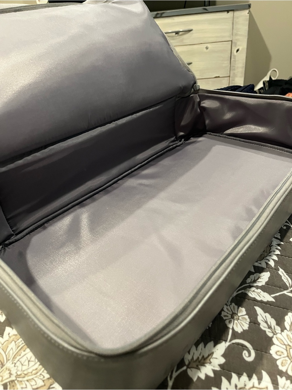 Gray Weekender from BÉIS - Picture 4 of 4
